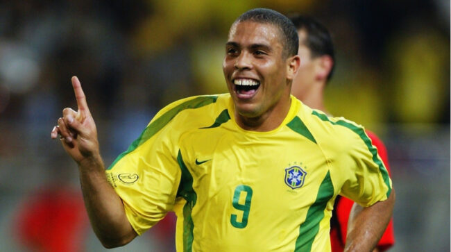 mejores jugadores latinos - Ronaldo Nazario